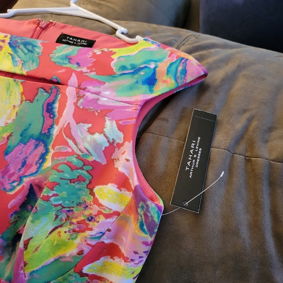 Tahari Dress - Picture 10 of 13